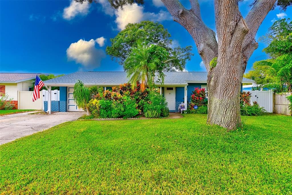 5066 54TH STREET N ST PETERSBURG, FL 33709