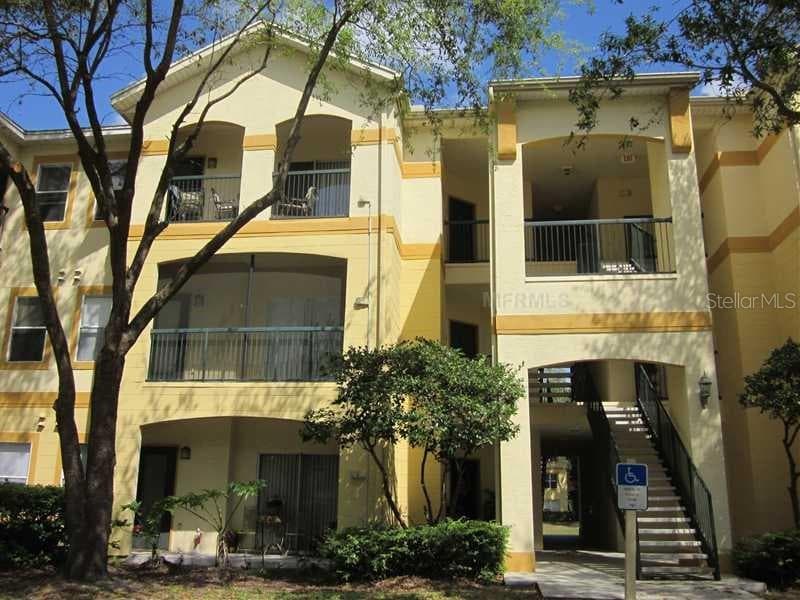 5620 PINNACLE HEIGHTS CIRCLE UNIT 306