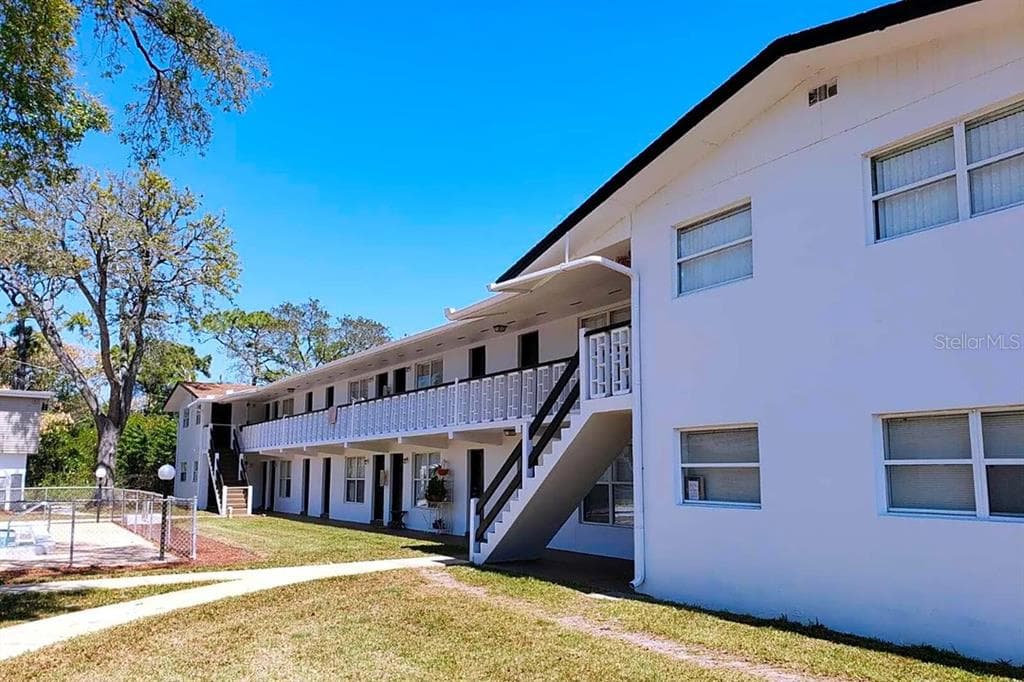 1432 PARKWAY DRIVE UNIT 10A MELBOURNE, FL 32935