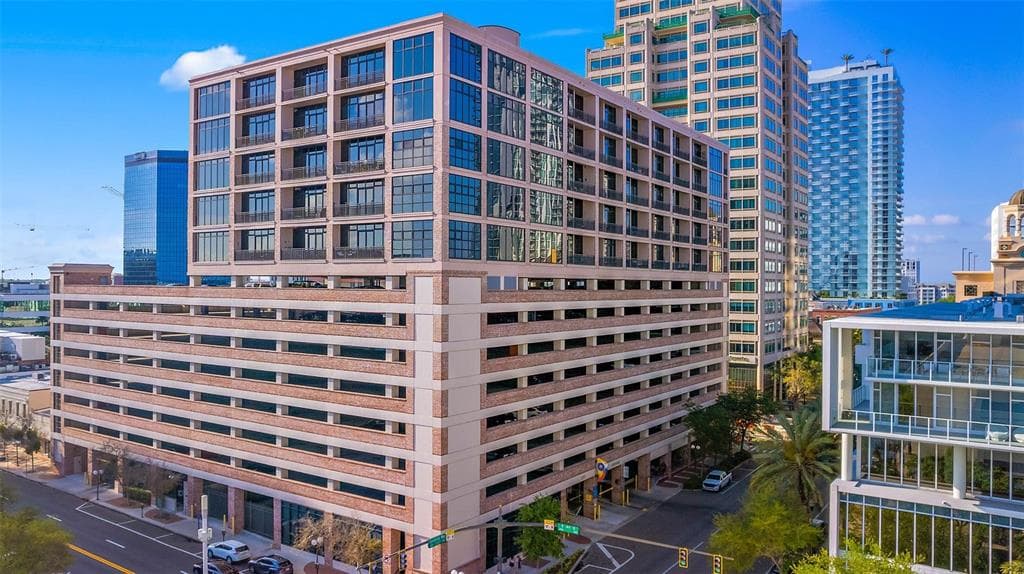 175 2ND STREET S UNIT 810
