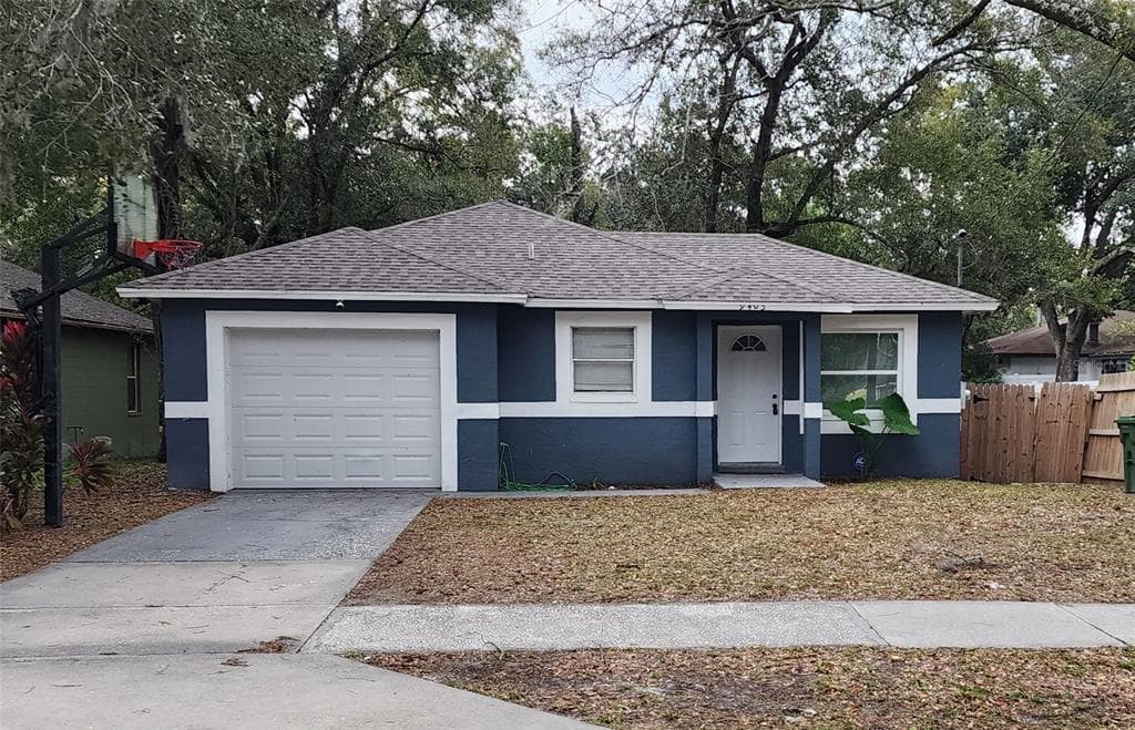 9405 N 46TH STREET TAMPA, FL 33617