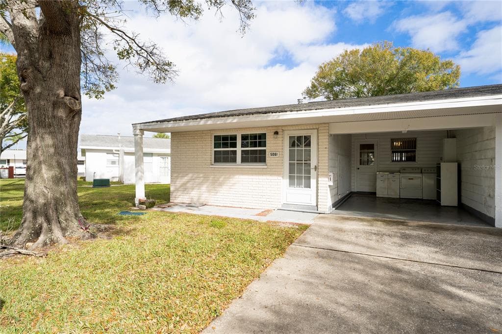 5061 98TH AVENUE N PINELLAS PARK, FL 33782