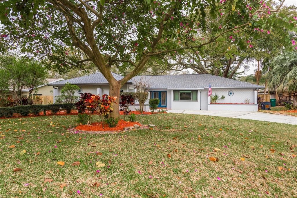 287 LAKEVIEW TERRACE PALM HARBOR, FL 34683