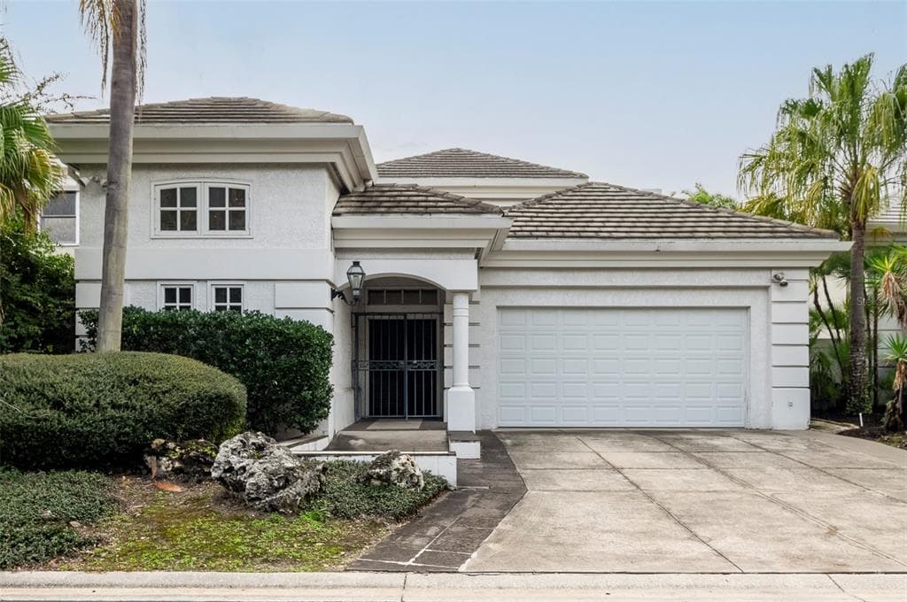 913 MOORING CIRCLE TAMPA, FL 33602