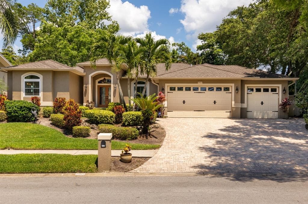 2423 INDIAN TRAIL E PALM HARBOR, FL 34683