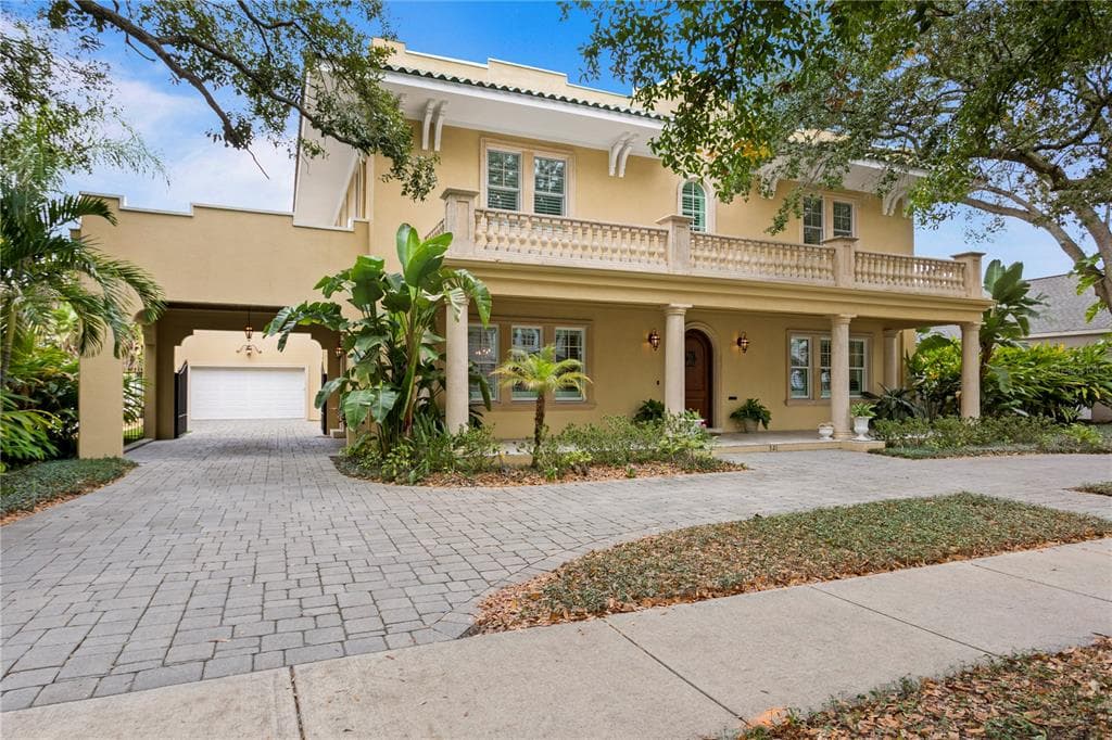 2521 W SUNSET DRIVE