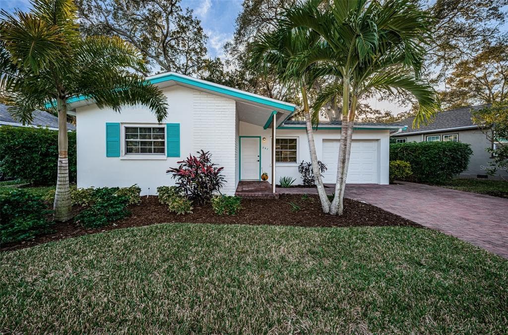 247 GARDEN CIRCLE N