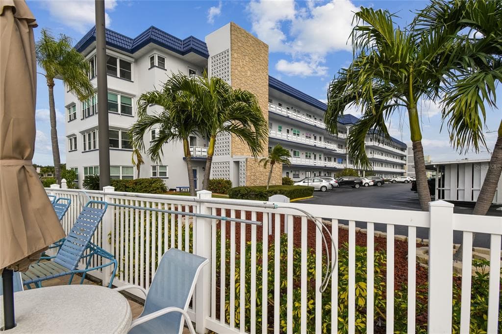 5955 30TH AVENUE S UNIT 309