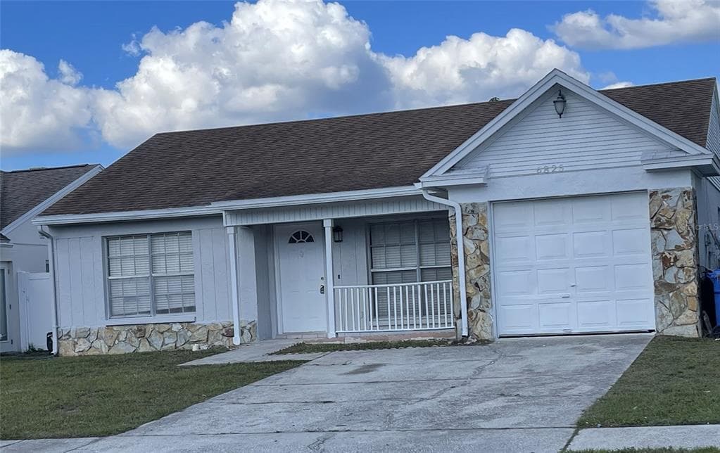 6825 SWAIN AVENUE TAMPA, FL 33625