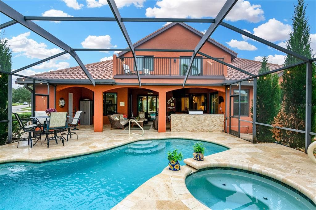 9305 MERLOT CIRCLE SEFFNER, FL 33584