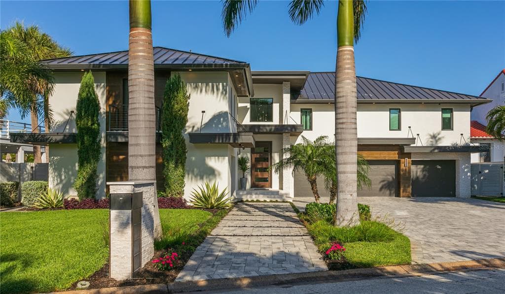 5920 BAHIA HONDA WAY N ST PETE BEACH, FL 33706