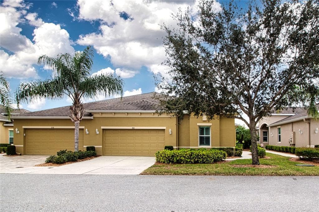 980 PEMBROKE POINT WAY SUN CITY CENTER, FL 33573
