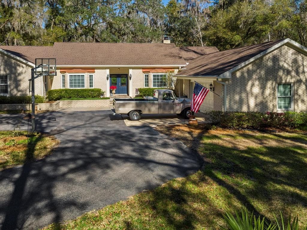 20421 TED ROAD BROOKSVILLE, FL 34601