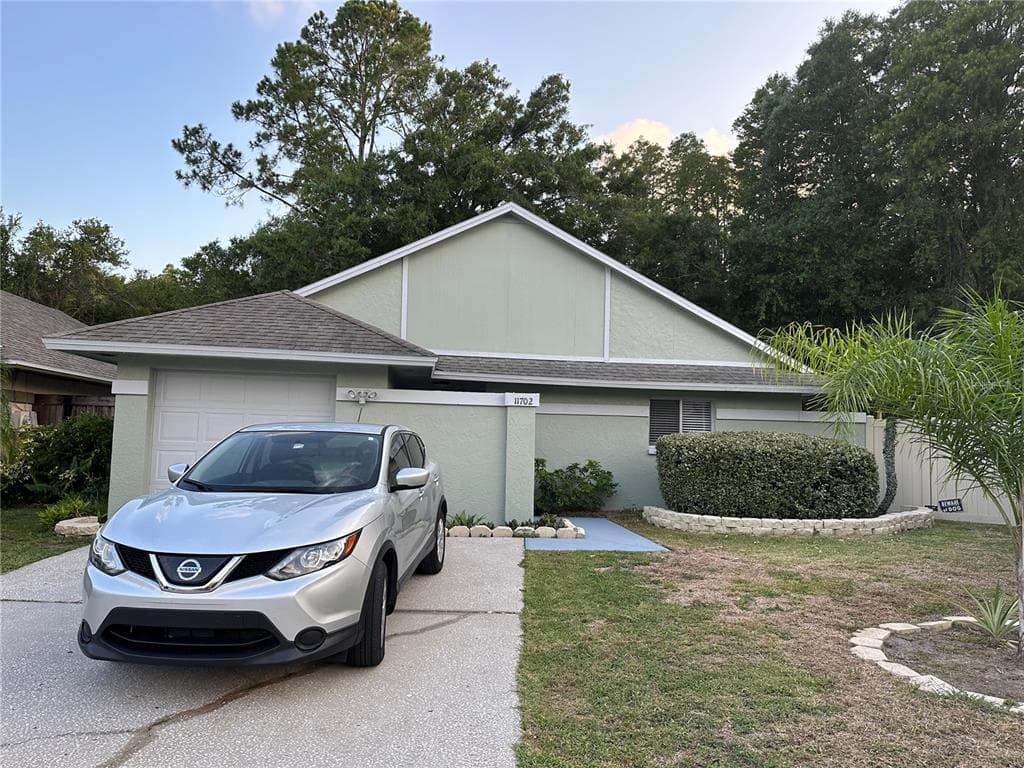 11702 MAPLE TREE WAY TAMPA, FL 33625