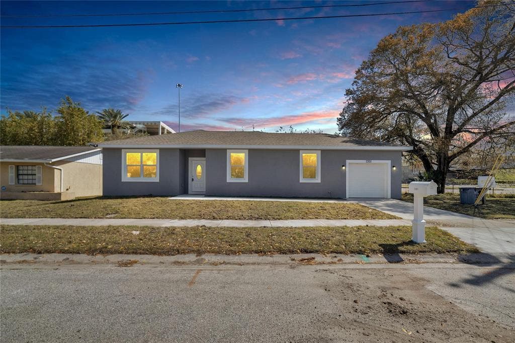 7301 KINGSBURY CIRCLE TAMPA, FL 33610