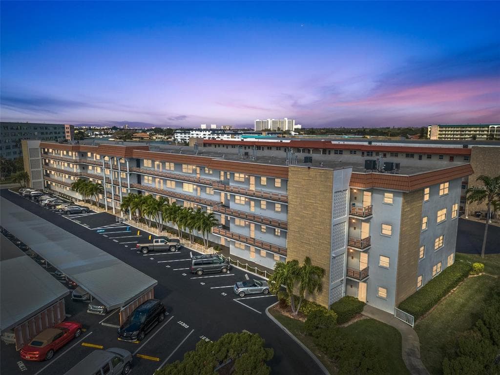 3128 59TH STREET S UNIT 101 GULFPORT, FL 33707