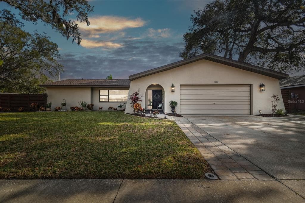 130 LAUGHING GULL LANE PALM HARBOR, FL 34683