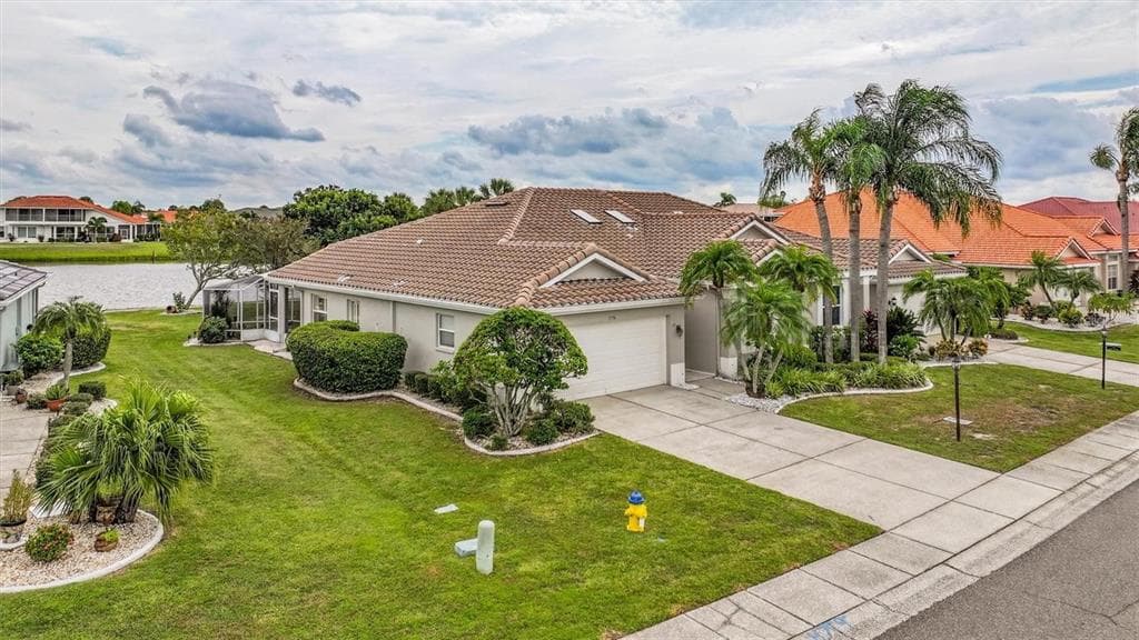 1736 S PEBBLE BEACH BOULEVARD SUN CITY CENTER, FL 33573