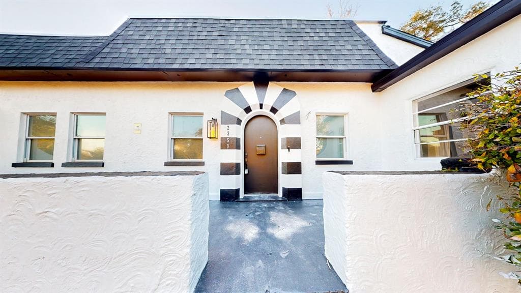 2359 29TH STREET S ST PETERSBURG, FL 33712