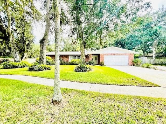 204 BIRCH LANE LAKELAND, FL 33813