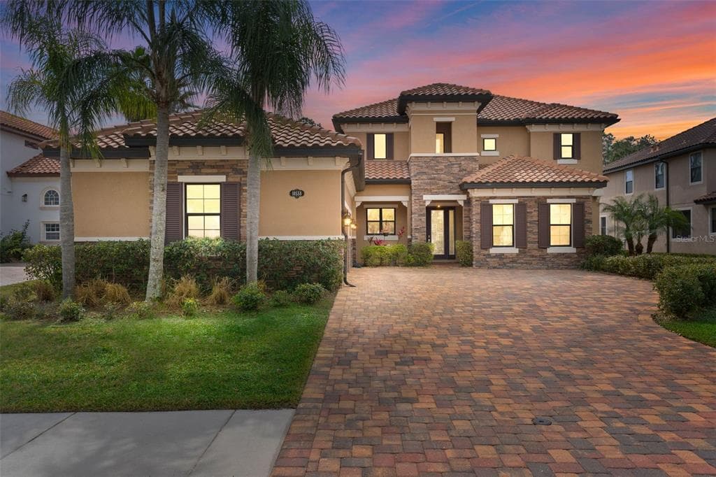 10558 CORY LAKE DRIVE TAMPA, FL 33647