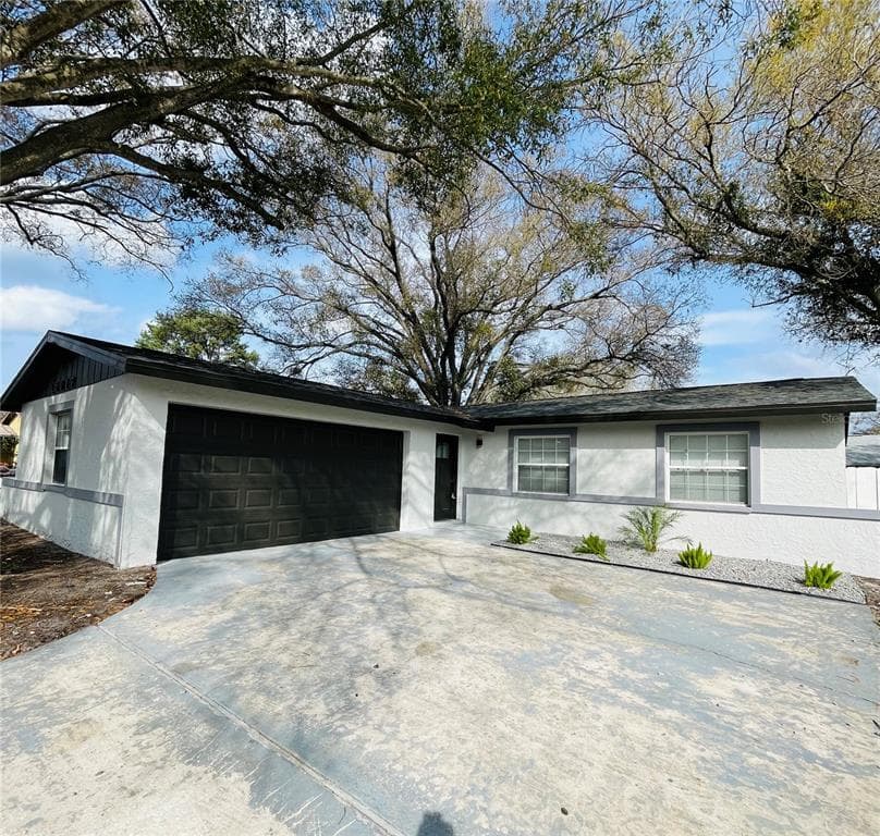 15017 VERONA AVE