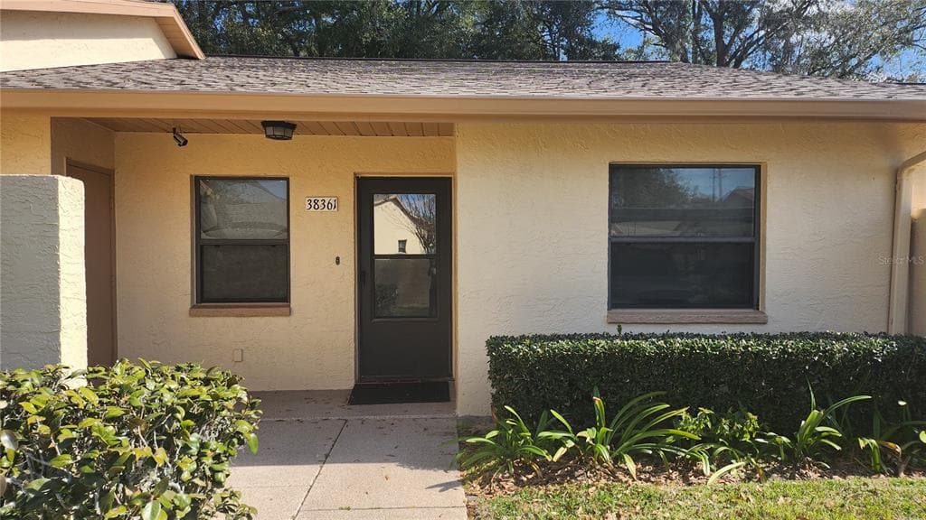 38361 IRONWOOD PLACE UNIT 5 ZEPHYRHILLS, FL 33542