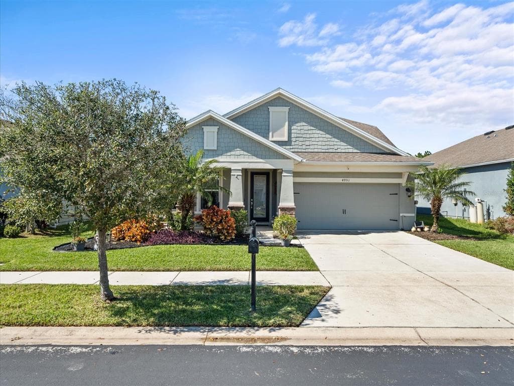 4951 AUTUMN RIDGE DRIVE WESLEY CHAPEL, FL 33545