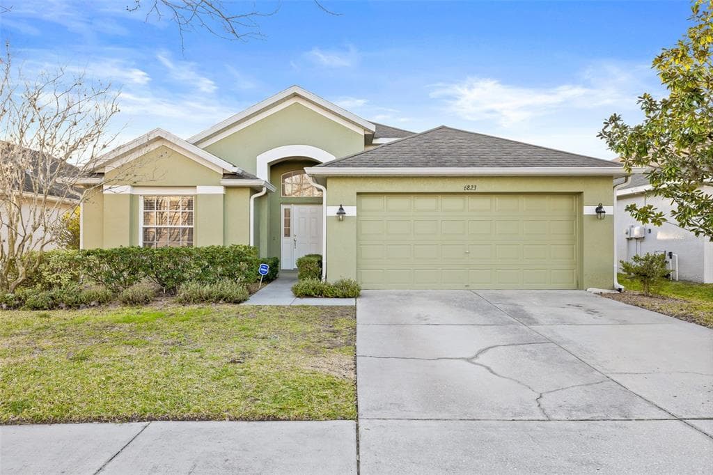 6823 RUNNER OAK DRIVE WESLEY CHAPEL, FL 33545