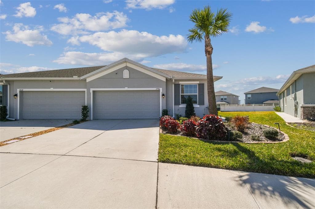 7796 STONEBROOK CIRCLE