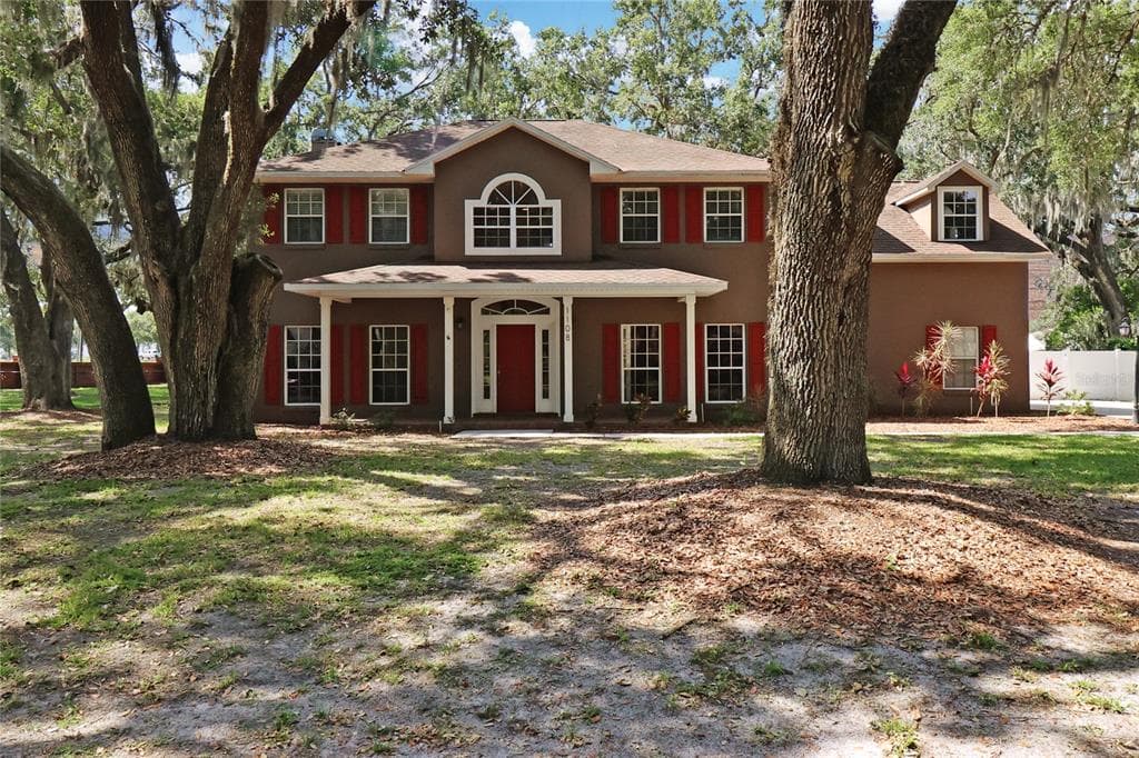 1108 LONGWOOD OAKS BOULEVARD LAKELAND, FL 33811