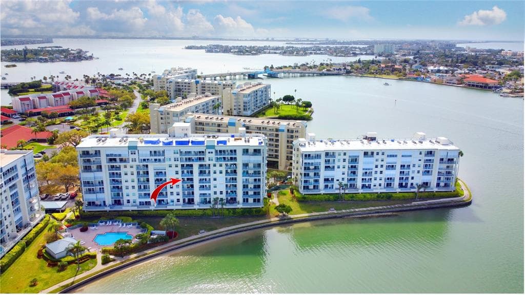 7932 SAILBOAT KEY BOULEVARD S UNIT 404 SOUTH PASADENA, FL 33707