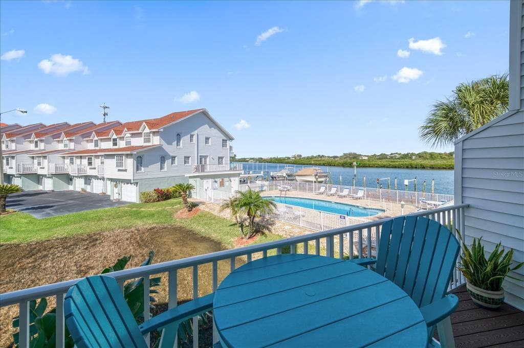 19201 VISTA LANE UNIT C6 INDIAN SHORES, FL 33785