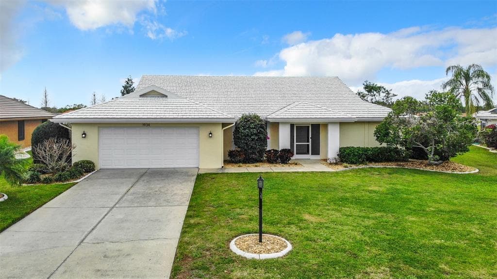 1934 WOLF LAUREL DRIVE