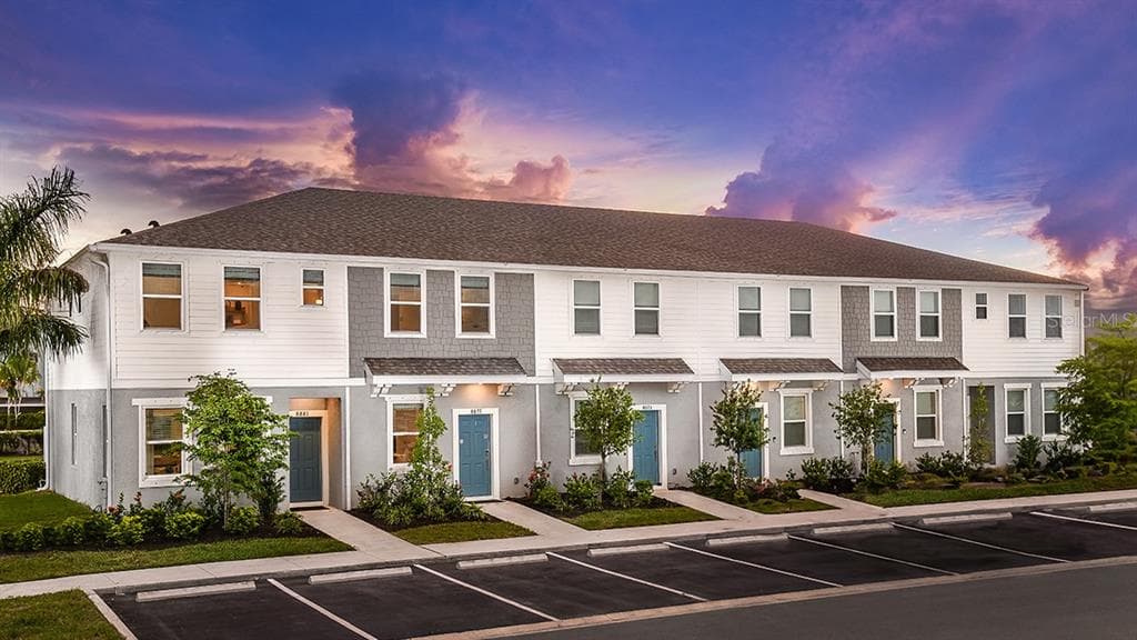 8740 DAYBREAK STREET SARASOTA, FL 34241