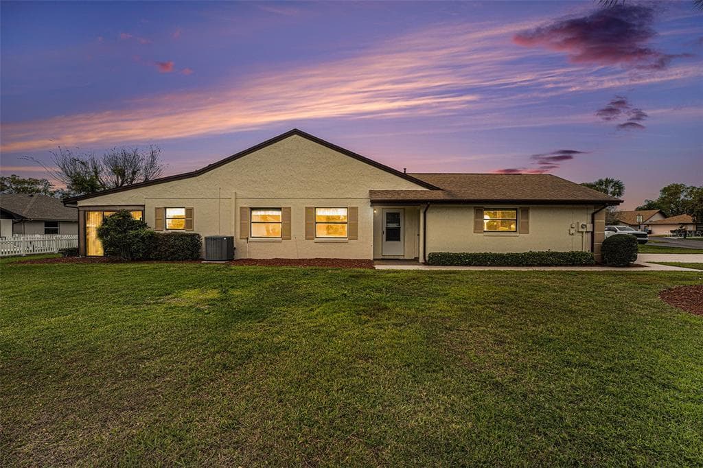 449 SANDESTIN DRIVE WINTER HAVEN, FL 33884