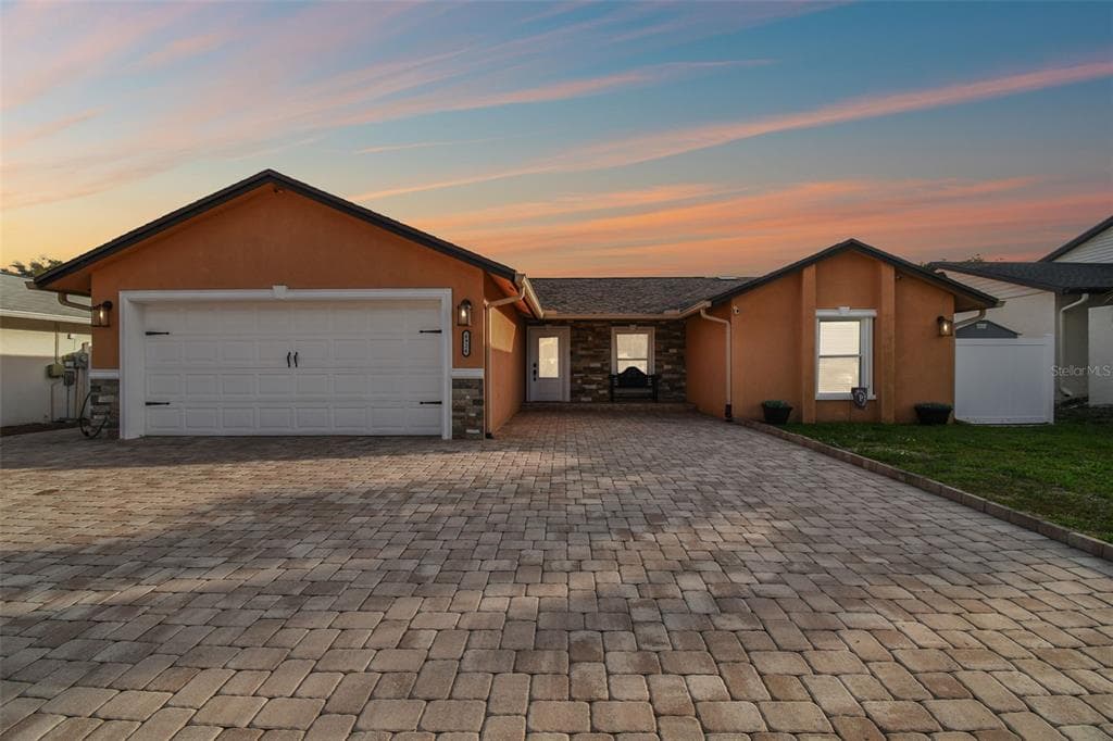 6926 WILLIAMS DRIVE TAMPA, FL 33634