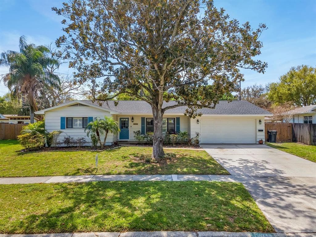 10714 CARROLLWOOD DRIVE