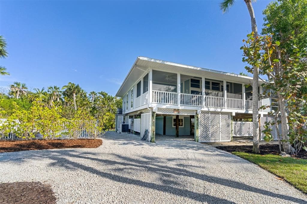 2612 COCONUT DRIVE SANIBEL, FL 33957
