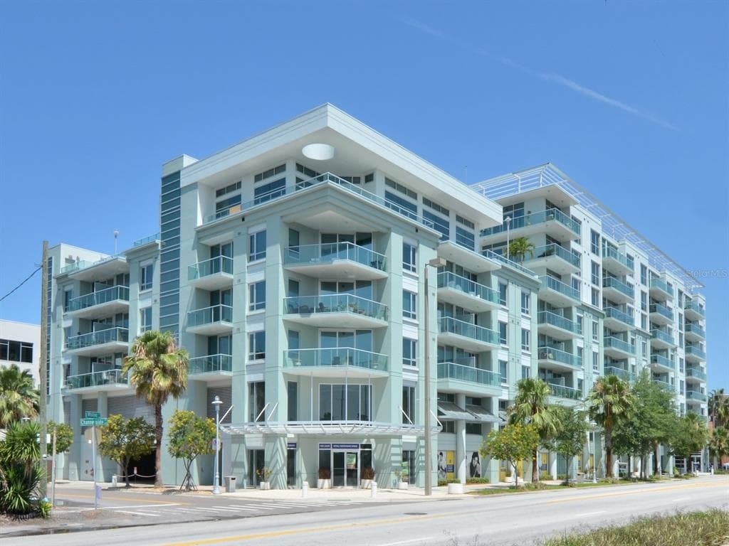 111 N 12TH STREET UNIT 1509 TAMPA, FL 33602