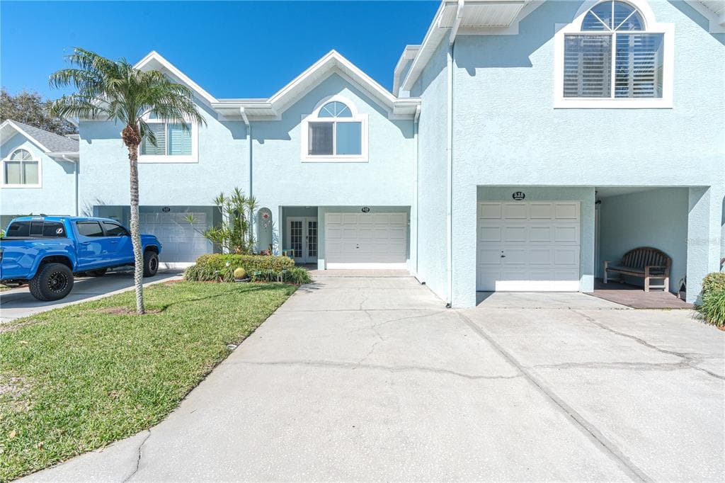 536 GARLAND CIRCLE INDIAN ROCKS BEACH, FL 33785