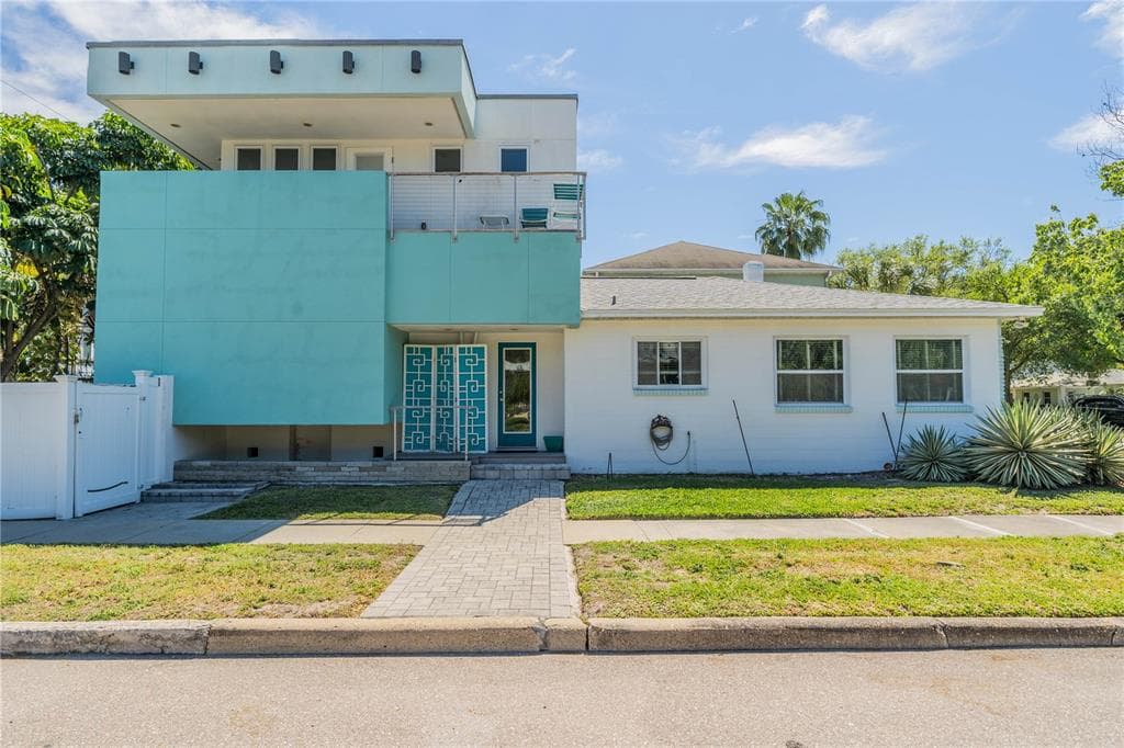 501 COLUMBIA DRIVE TAMPA, FL 33606