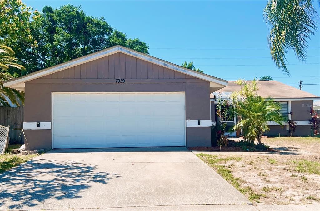 7939 CROSIER COURT NEW PORT RICHEY, FL 34653