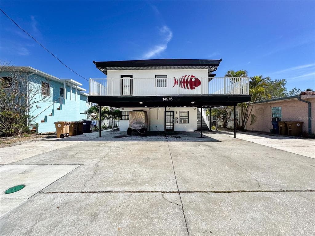 14975 1ST STREET E UNIT B MADEIRA BEACH, FL 33708