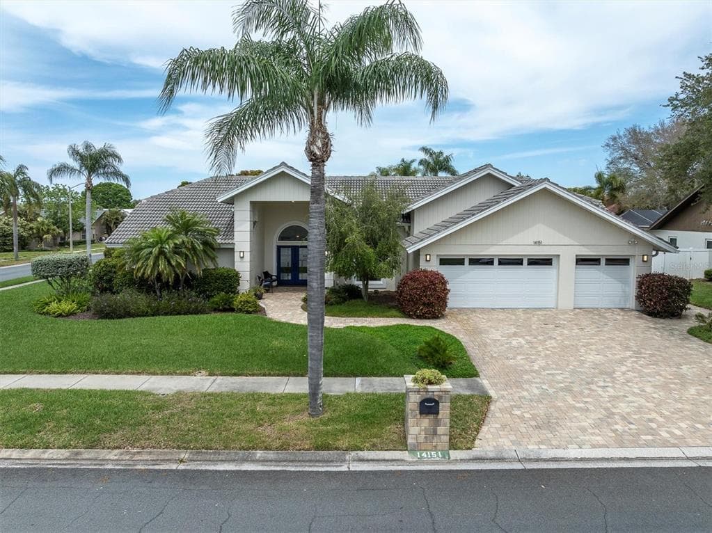 14151 JENNIFER TERRACE LARGO, FL 33774