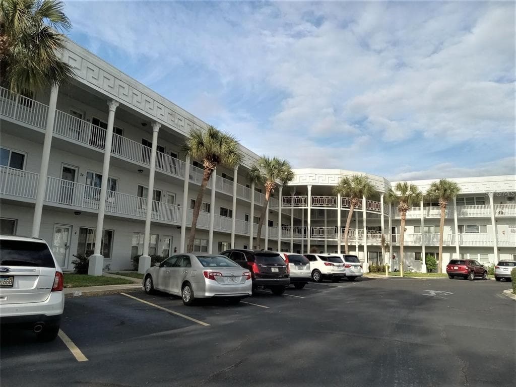 2450 CANADIAN WAY UNIT 46 CLEARWATER, FL 33763