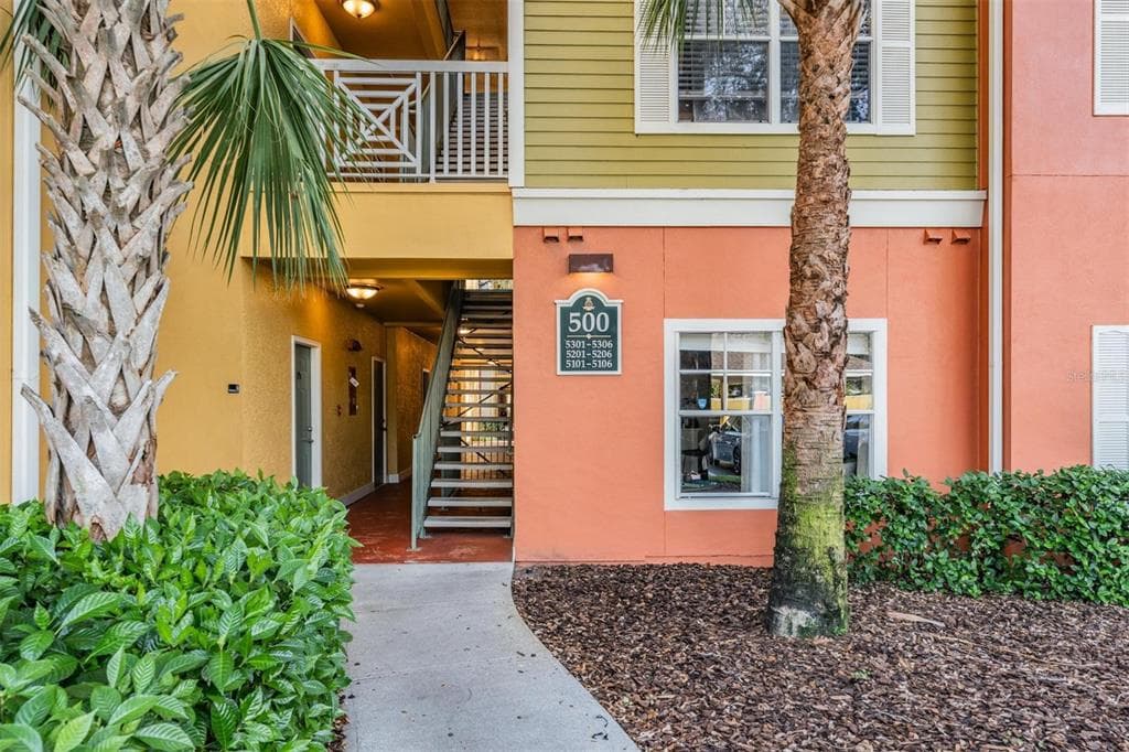 4207 S DALE MABRY HIGHWAY UNIT 5302 TAMPA, FL 33611