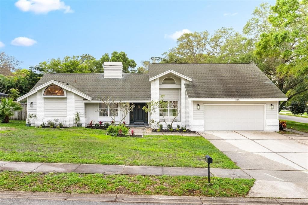 1615 CINNAMON LANE DUNEDIN, FL 34698