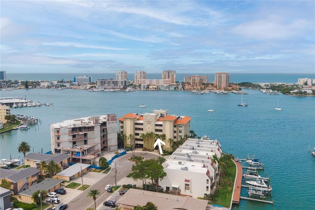 200 SKIFF POINT UNIT 303 CLEARWATER, FL 33767