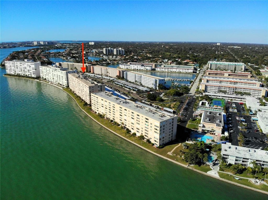5980 SHORE BOULEVARD S UNIT 406 GULFPORT, FL 33707